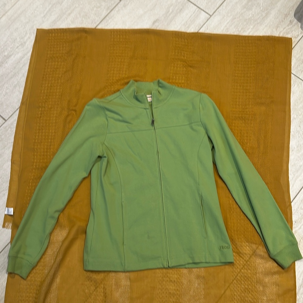Izod Stretch women’s zipper sport top